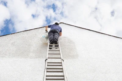 Peinture extérieure à Peyrolles — façades et ravalement